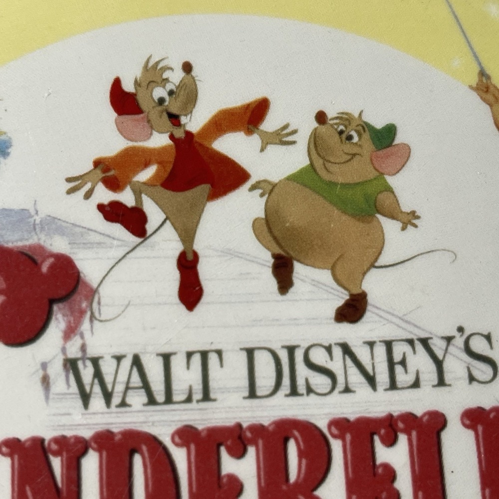 Vintage Disney Cinderella Deceptive Plate - Picture 3 of 8